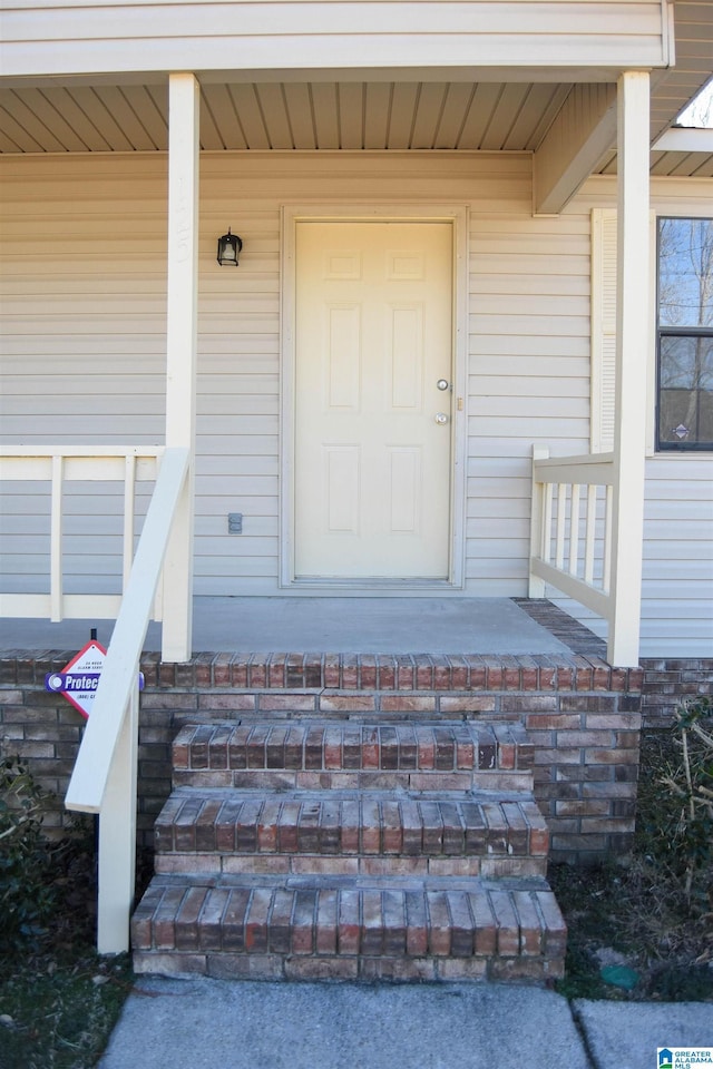 view of entrance to property