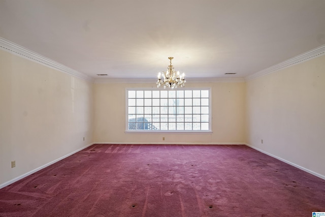 spare room featuring crown molding, a chandelier, and carpet