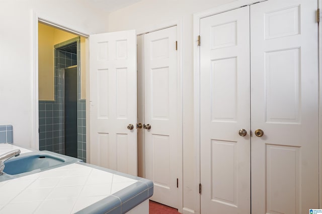 bedroom featuring sink