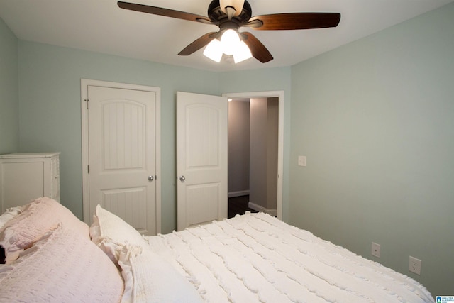 bedroom featuring a closet and ceiling fan