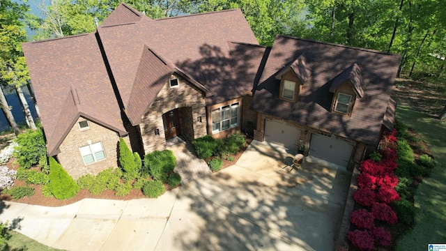 705 Lakeview Crest Dr, Pell City, AL 35128 - view of front of property featuring a garage and driveway