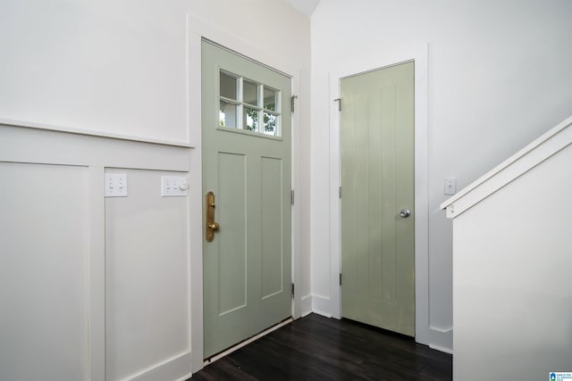 foyer featuring dark hardwood / wood-style floors