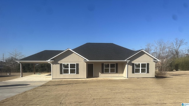 view of front of house with a carport