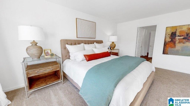 view of carpeted bedroom