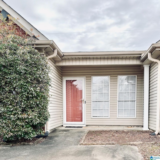 view of property entrance