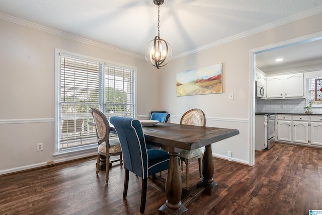 dining space with a notable chandelier, dark wood-type flooring, and ornamental molding