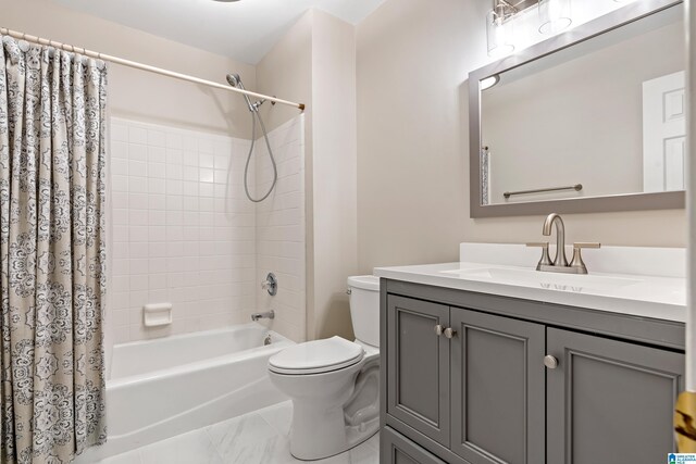 140 Russet Hill Dr, Hoover, AL 35244 - bathroom featuring shower / bath combo with shower curtain, toilet, and vanity