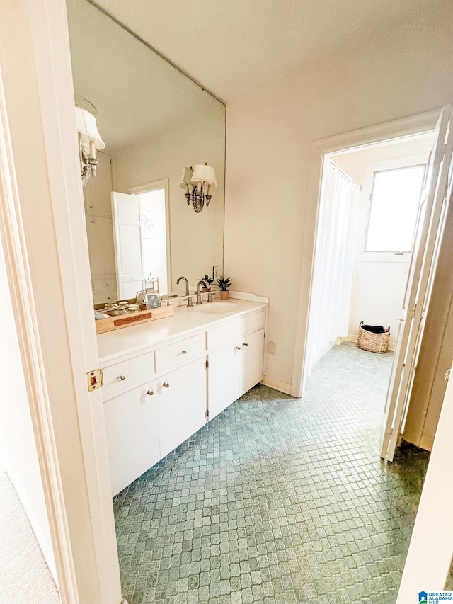 bathroom with vanity