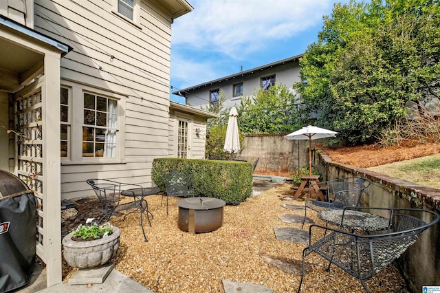 view of yard with a patio