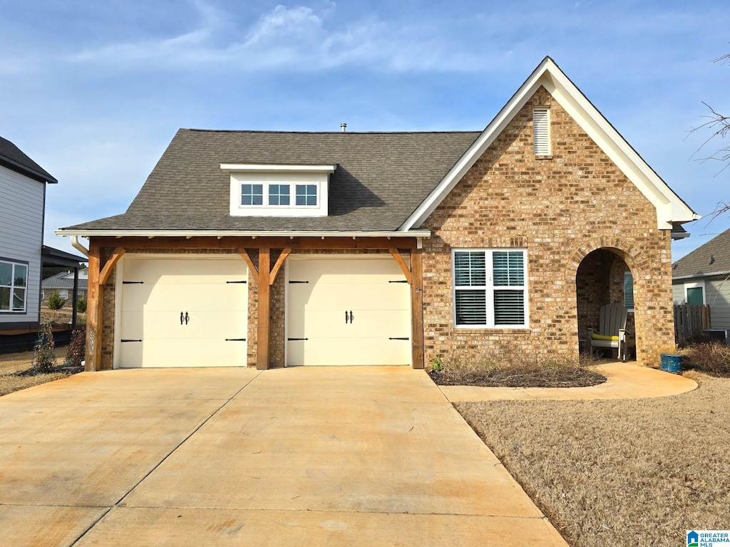 view of front of home featuring a garage