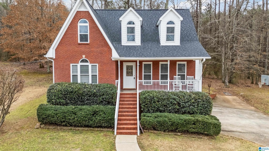 view of front of house with a porch