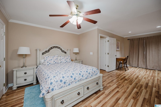 bedroom with ceiling fan, ornamental molding, and light hardwood / wood-style flooring