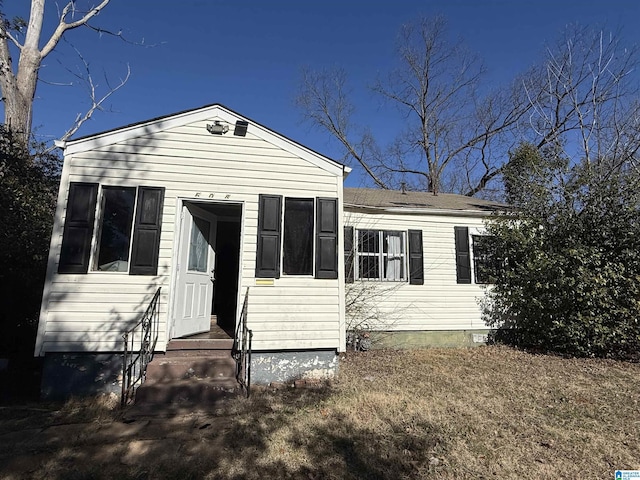 view of front of house