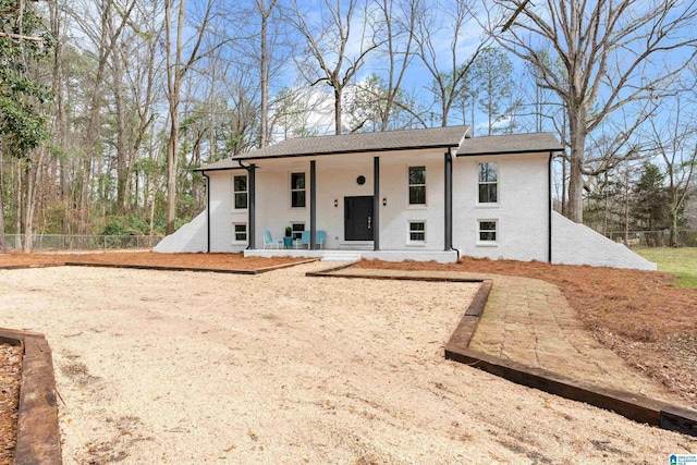 view of front of house with covered porch