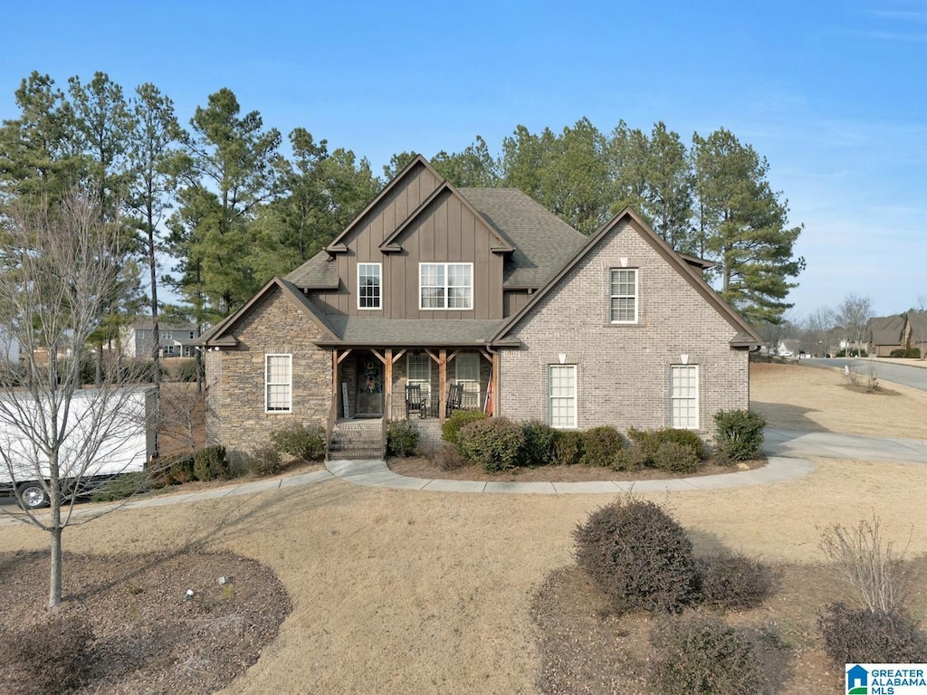 craftsman-style home featuring a porch