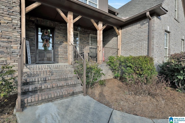 doorway to property featuring a porch