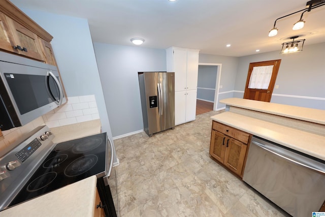 kitchen featuring stainless steel appliances