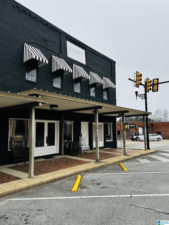 view of building exterior