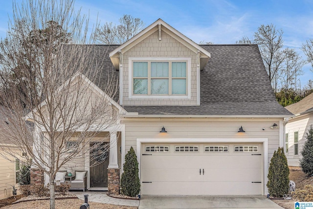 craftsman house featuring a garage