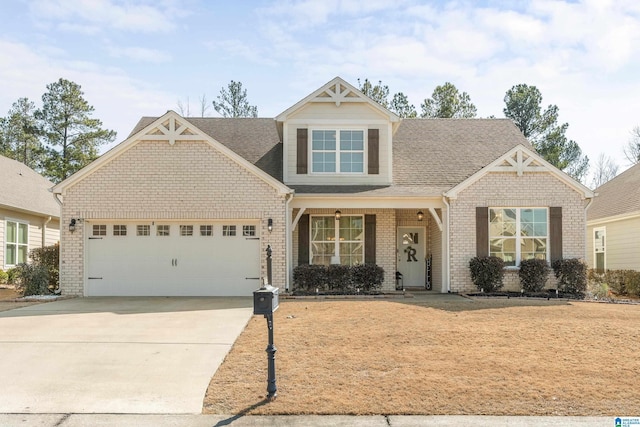 craftsman house featuring a garage