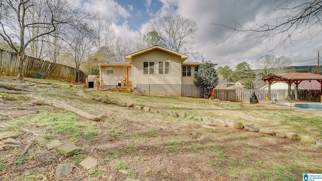 view of front of home