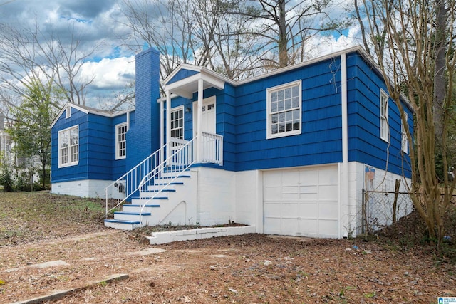 view of front of house featuring a garage