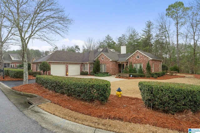 single story home featuring a garage