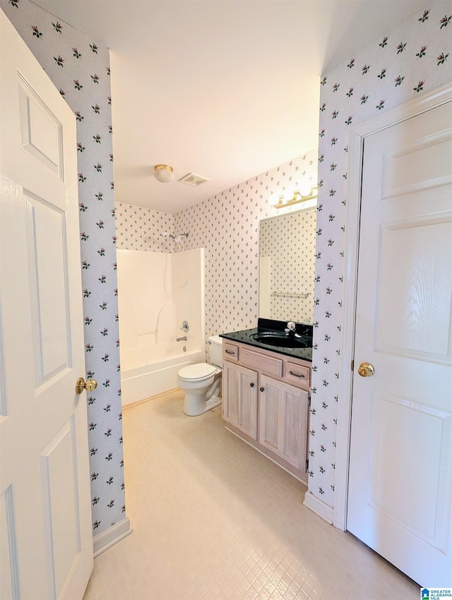 full bath featuring toilet, vanity, visible vents, shower / washtub combination, and wallpapered walls