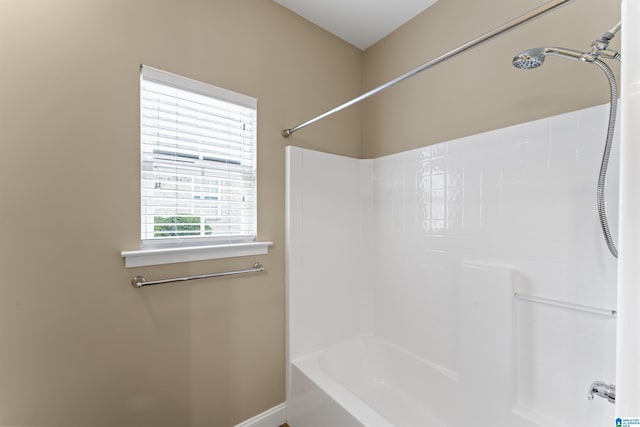 bathroom featuring shower / bathing tub combination