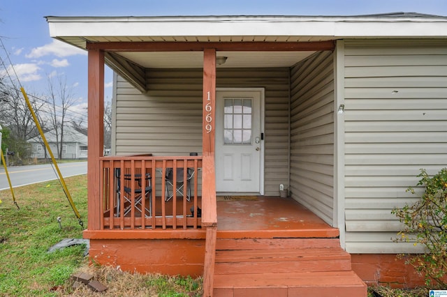 view of entrance to property