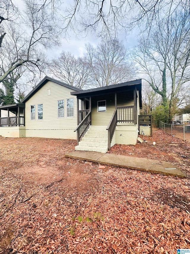 view of front of house