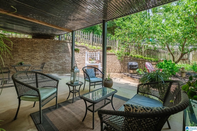 1016 Locksley Cir, Birmingham, AL 35242 - fenced backyard featuring a patio area