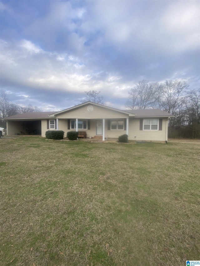 ranch-style home with a front yard