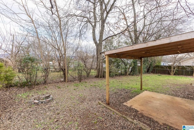 view of yard with a patio area