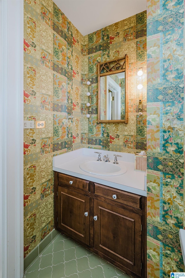 bathroom with vanity