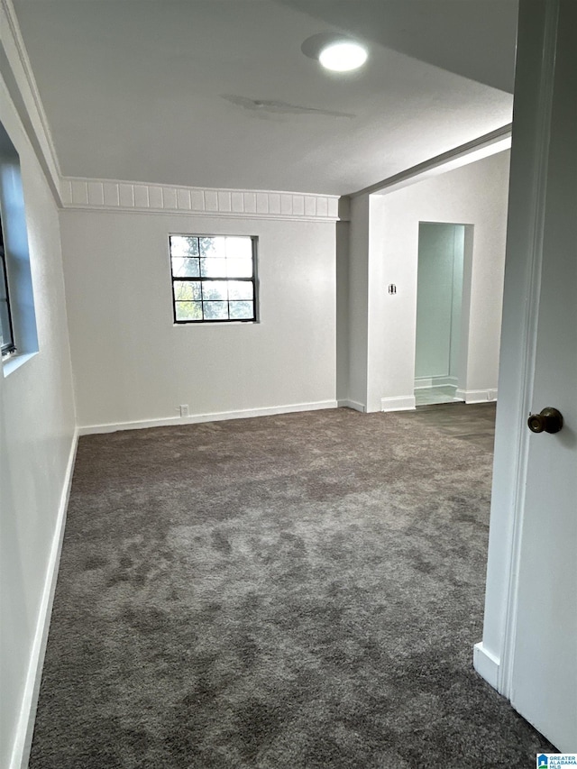 view of carpeted spare room