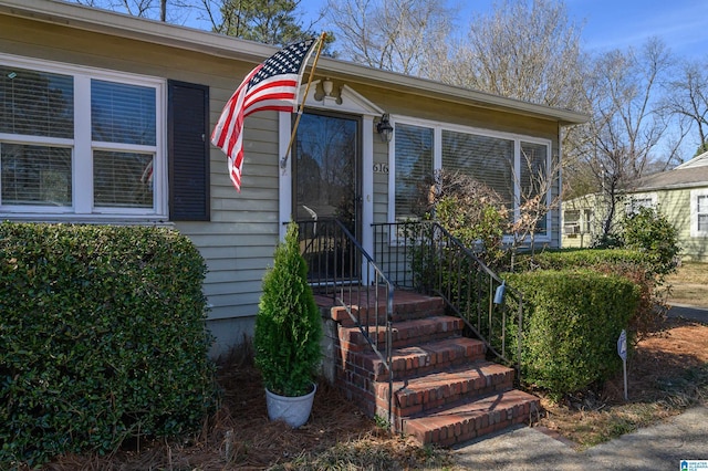 view of exterior entry