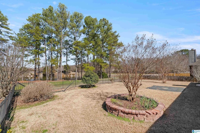 view of yard with a water view