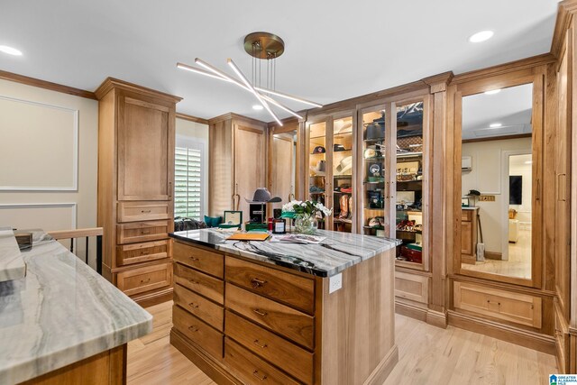 890 River Oaks Dr, Cropwell, AL 35054 - walk in closet featuring light wood-style flooring