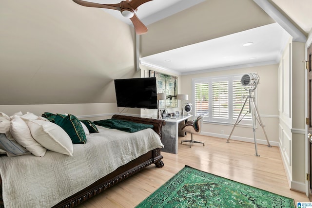 890 River Oaks Dr, Cropwell, AL 35054 - bedroom featuring baseboards, light wood-style floors, crown molding, and a ceiling fan