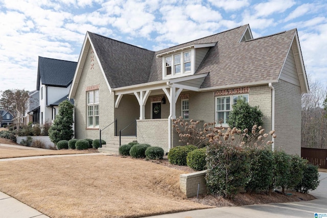 view of front of home featuring a porch