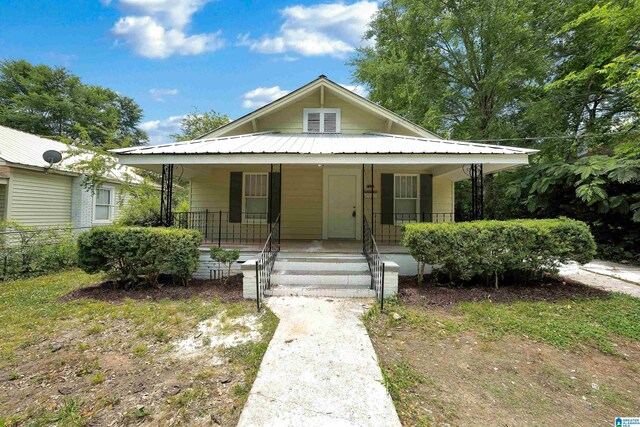 bungalow-style house with a porch