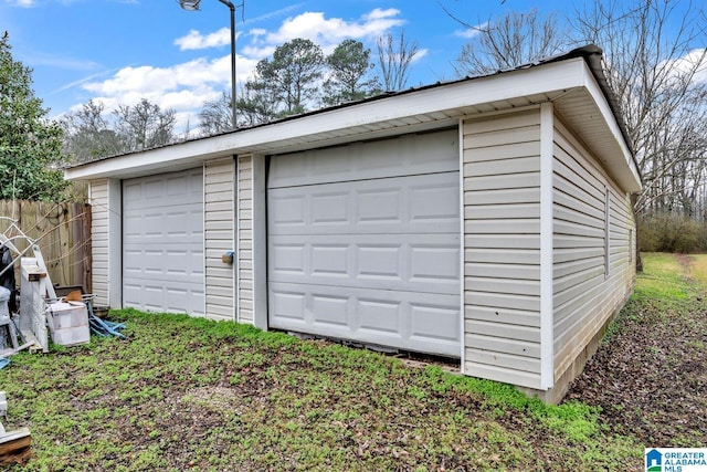 view of detached garage