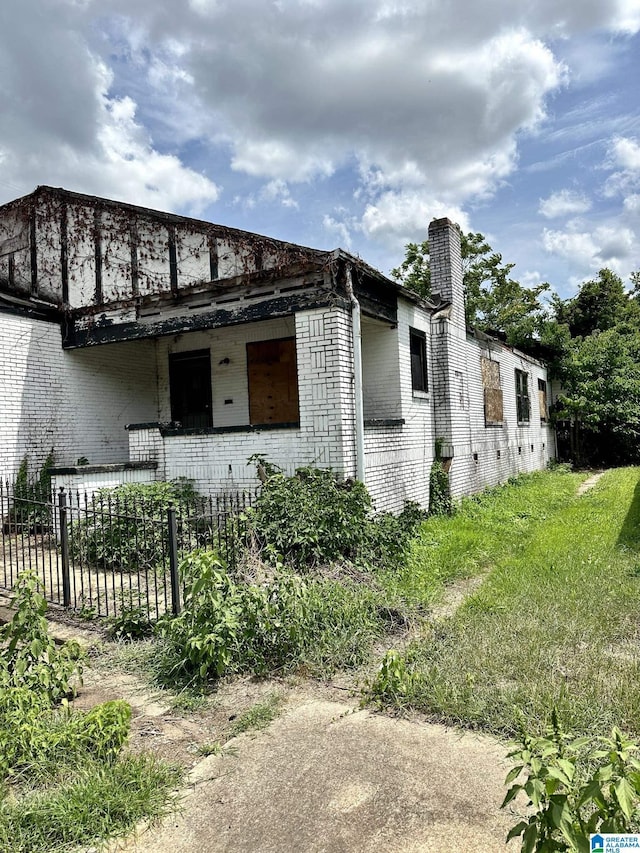 view of front of home