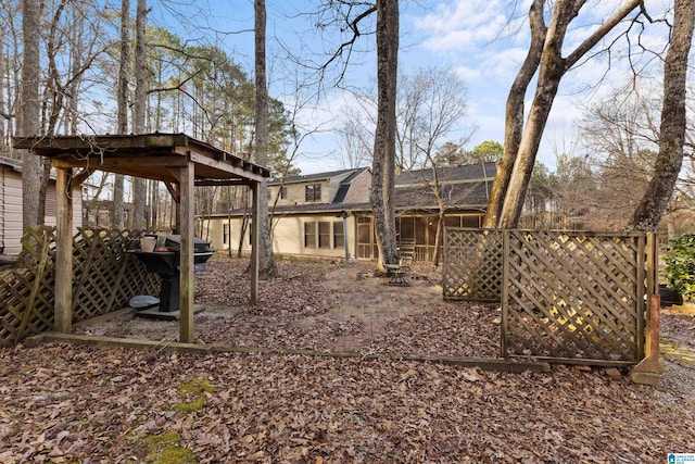 view of yard with a patio