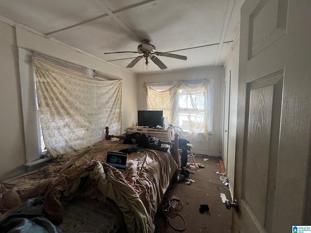 bedroom with a ceiling fan