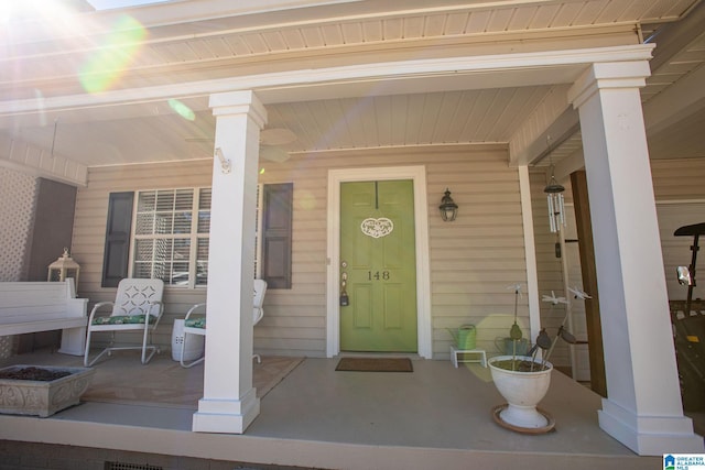 property entrance with a porch