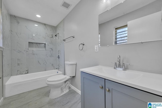 full bathroom featuring bathtub / shower combination, visible vents, toilet, vanity, and baseboards