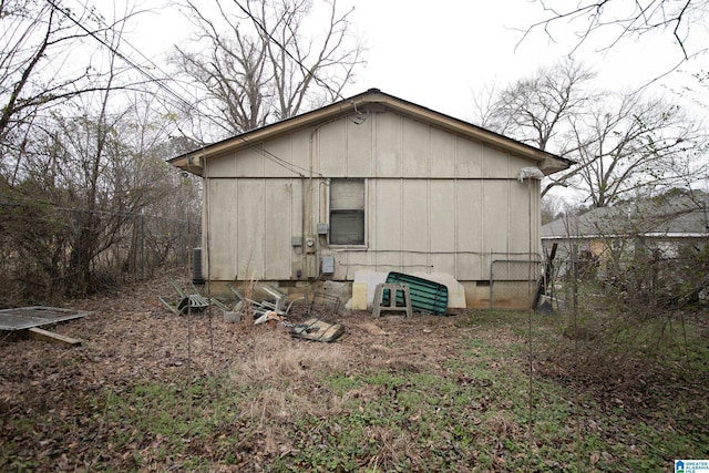 view of outdoor structure