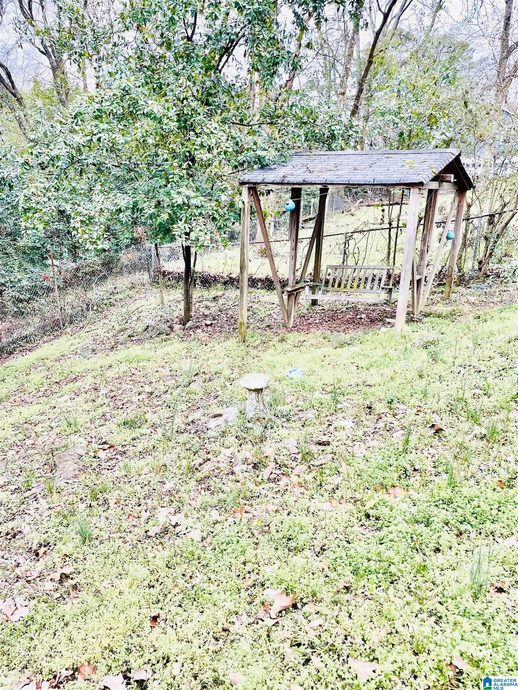 view of yard with fence